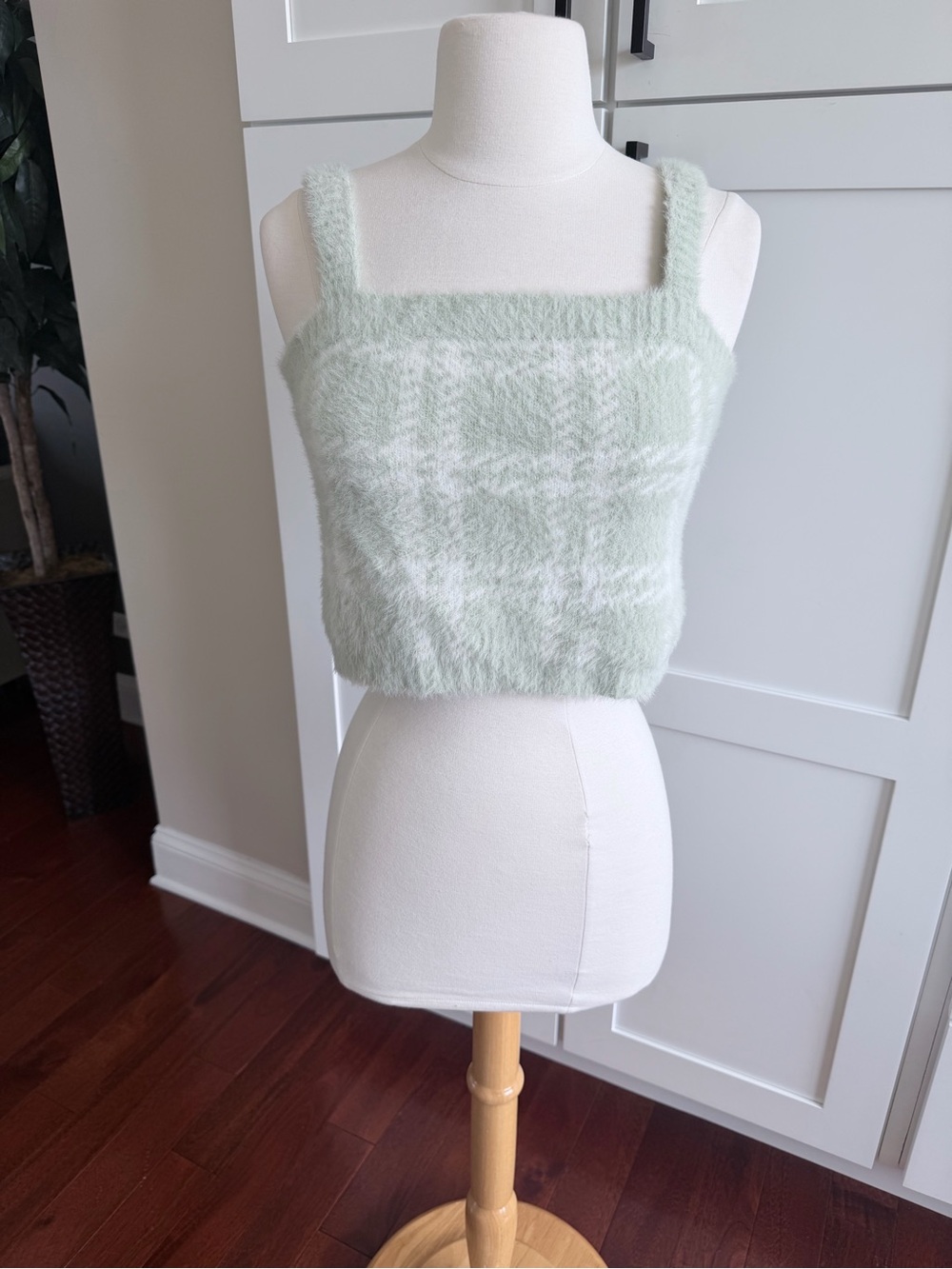 KENDALL & KYLIE Mint Plaid Square-Neck Cropped Fuzzy Sweater Tank - Women
